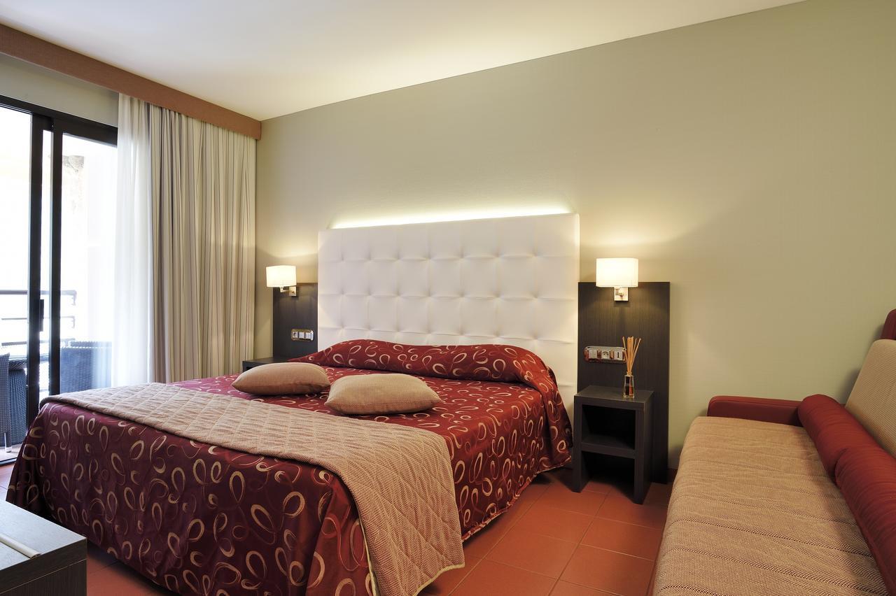 Hotel & Restaurant Le Belvedere Porto  Екстер'єр фото